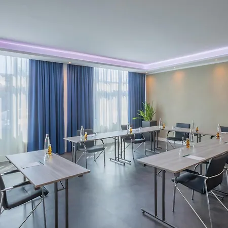 Neue Mitte Affiliated By Melia Hotell 4*