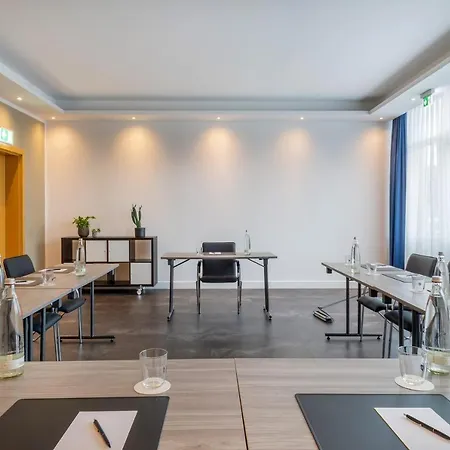 Hotel Oberhausen Neue Mitte Affiliated By Melia 4*