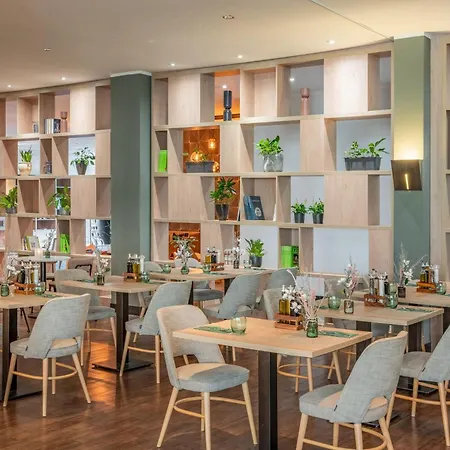 Neue Mitte Affiliated By Meliá 4*