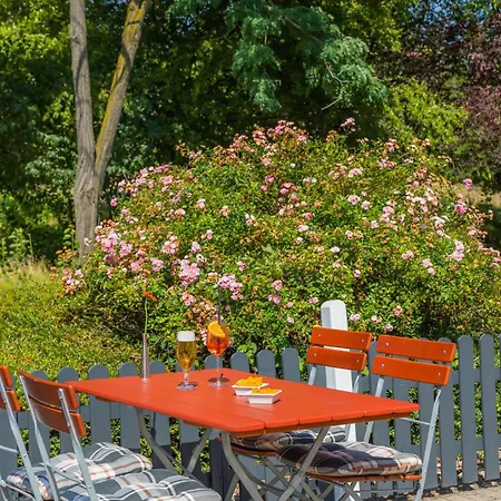 Neue Mitte, Affiliated By Melia 酒店 4*