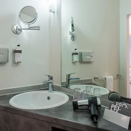 Hotel Neue Mitte Affiliated By Meliá 4*