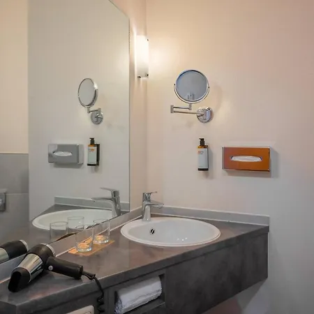 Neue Mitte Affiliated By Meliá Hotel 4*
