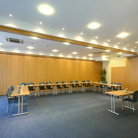 Neue Mitte, Affiliated By Melia Hotel