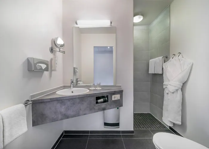 Neue Mitte Affiliated By Melia Hotel 4*